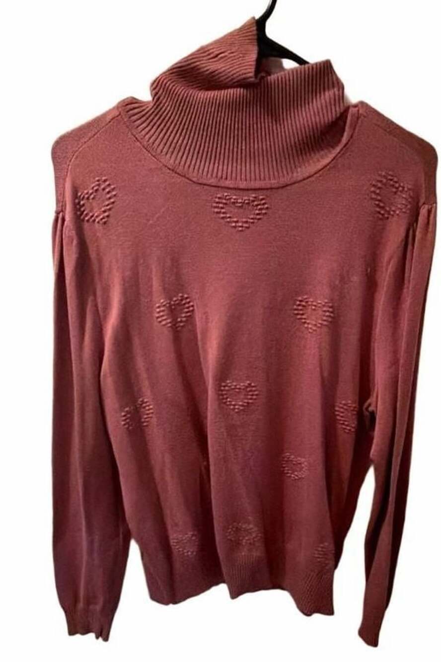 Love Scarlett Textured Heart Detail Turtleneck Sweater